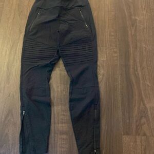 Athleta moto leggings